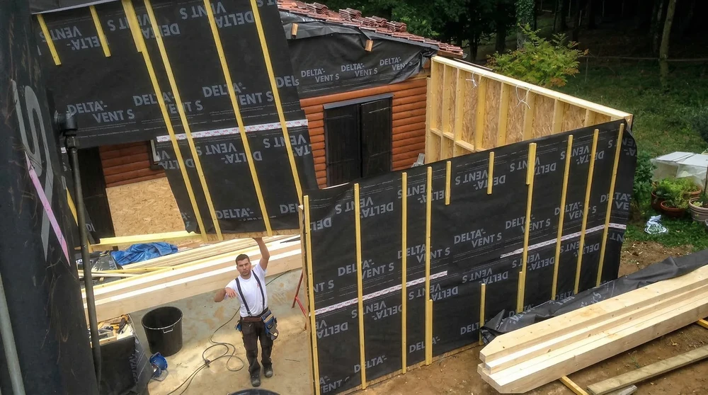 Chantier de construction extérieur, vue en plongée